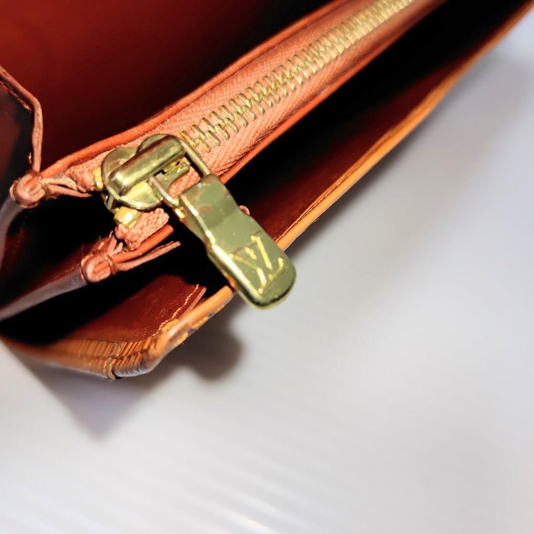 ルイヴィトン M63578 エピ 二つ折り 長財布 ウォレット ブラウン系