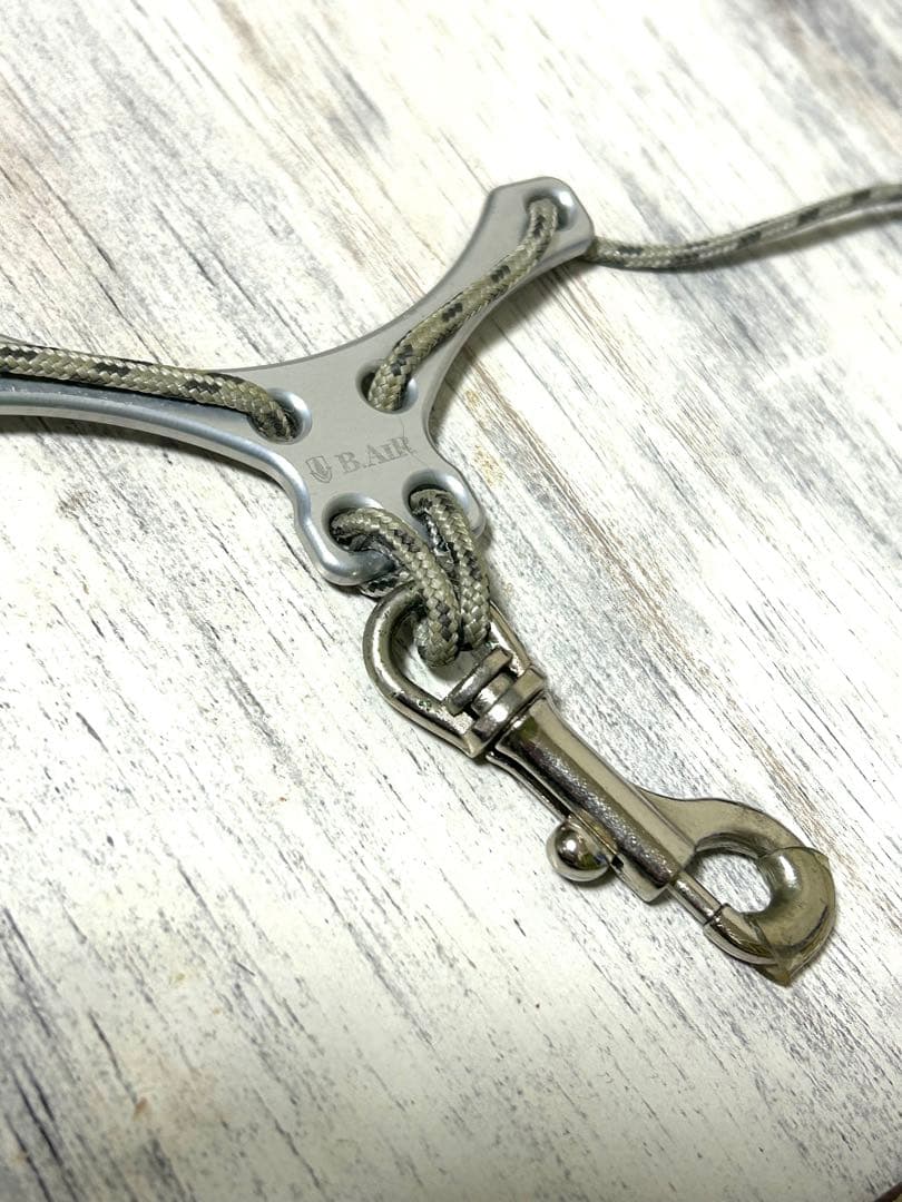 ホワイト レザー サックスストラップ　B.Air