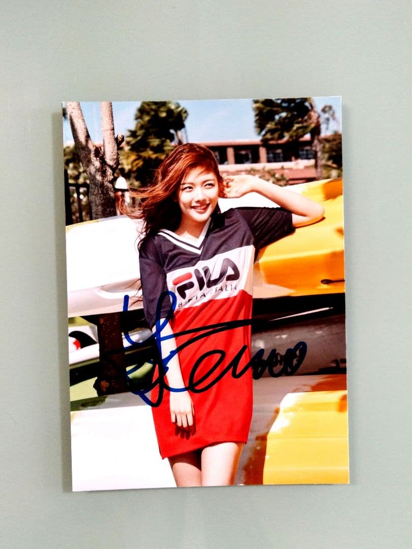 セール中…キム・ユジョン直筆サイン入り2Lサイズ写真…20世紀のキミ…5