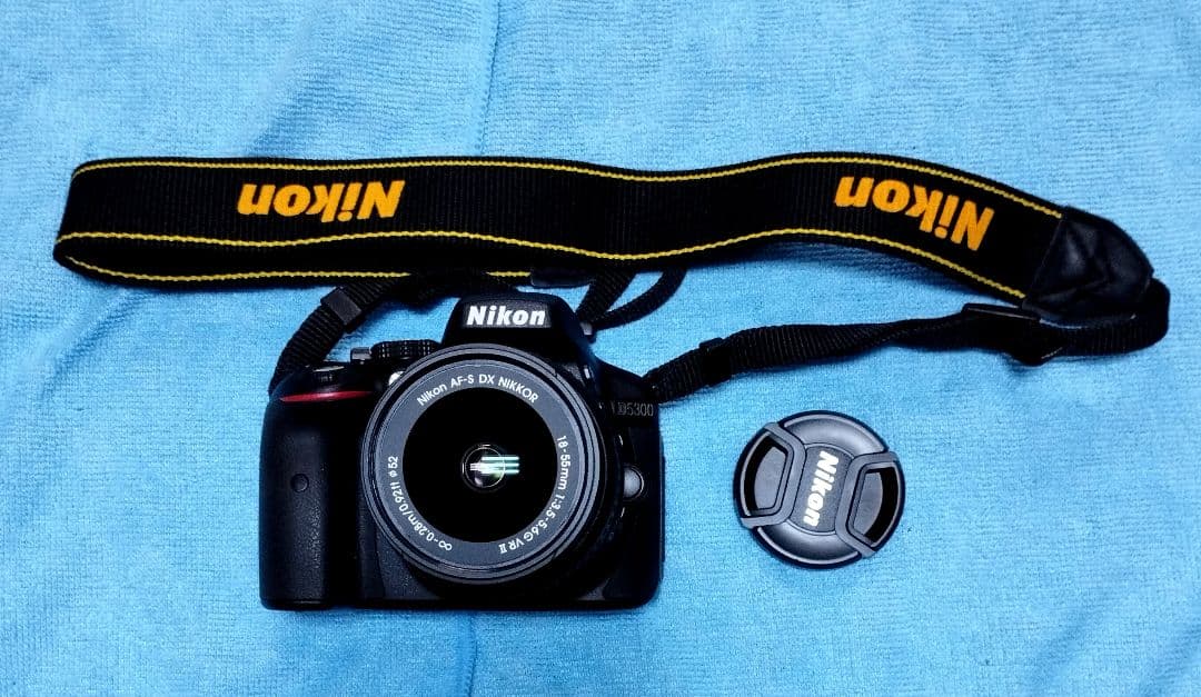 Nikon デジタル一眼レフカメラ（D5300）ズーム望遠セット