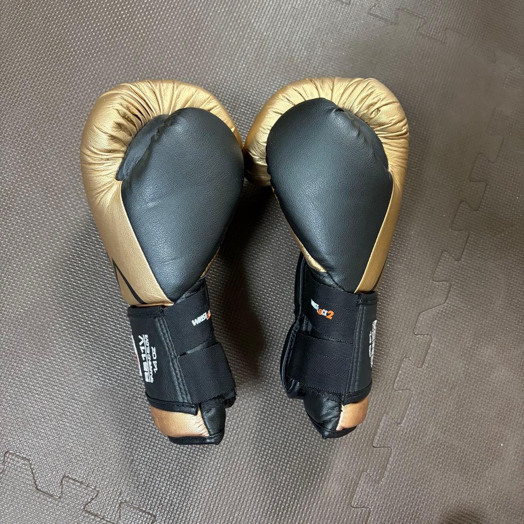 RIZAL EVOLUTION ボクシンググローブ ゴールド/ブラック　14oz