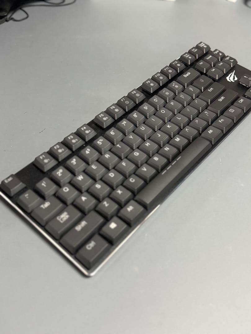 ロープロファイル ゲーミングキーボード havit HV-KB390L 英字配列