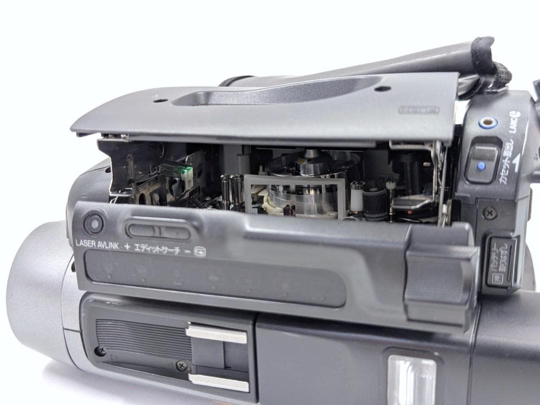 8mmテープのダビングに！ SONY ビデオカメラ CCD-TRV92 01