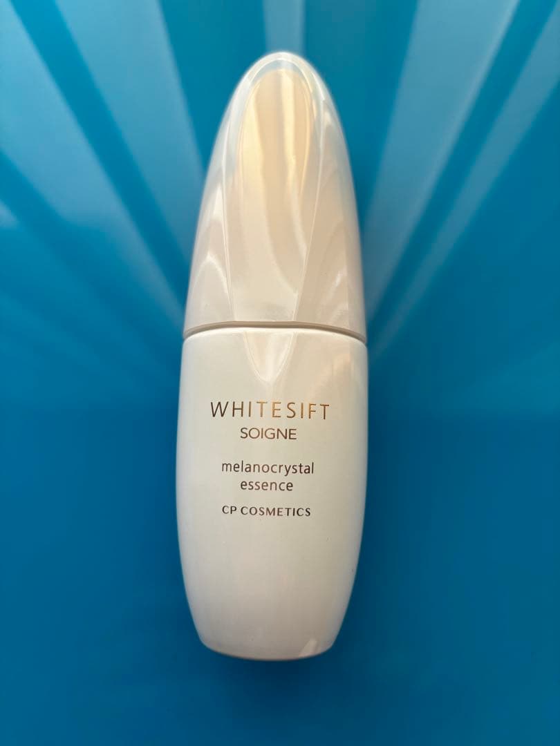 ソワーニュ　ホワイトシフト　メラノクリスタル　エッセンスcan
