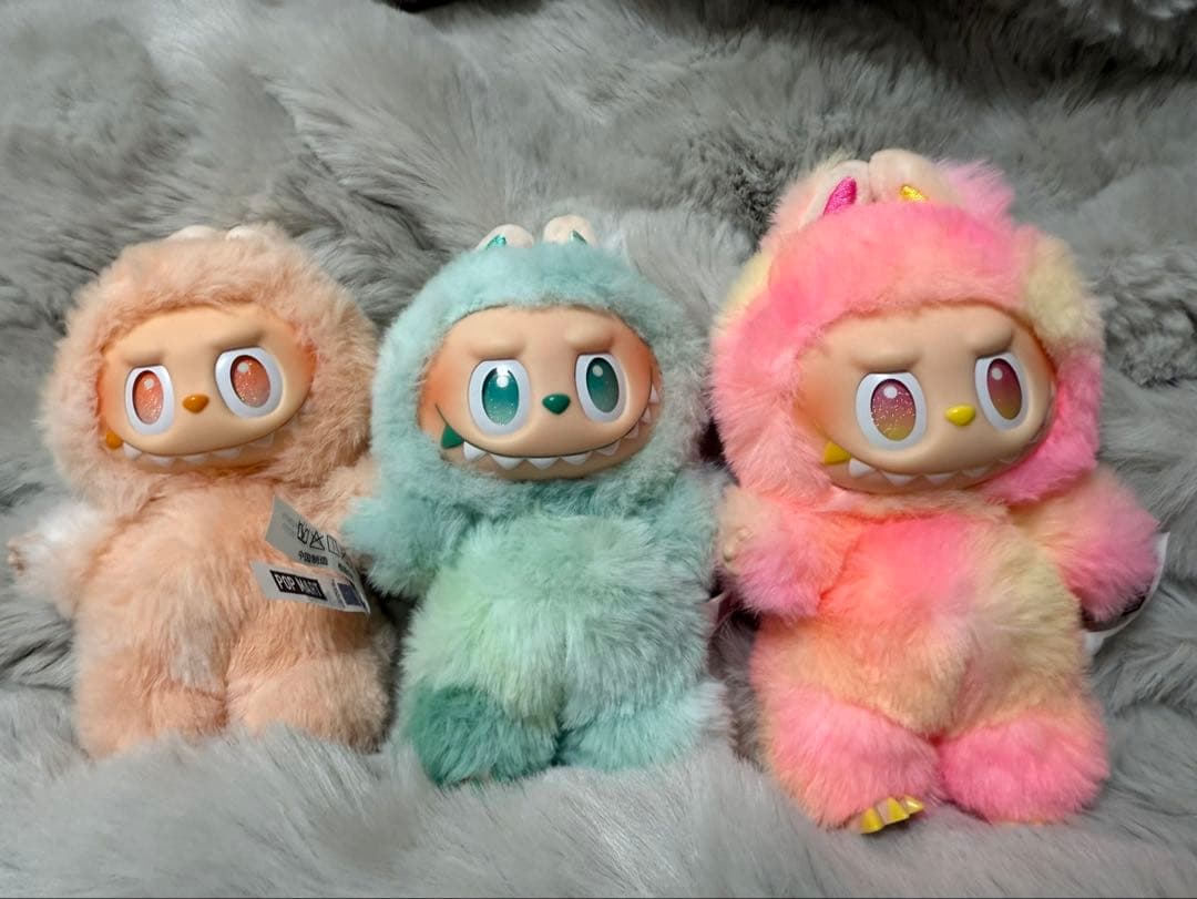 正規品 ポップマート ラブブエナジー ３点セット　　　　Labubu