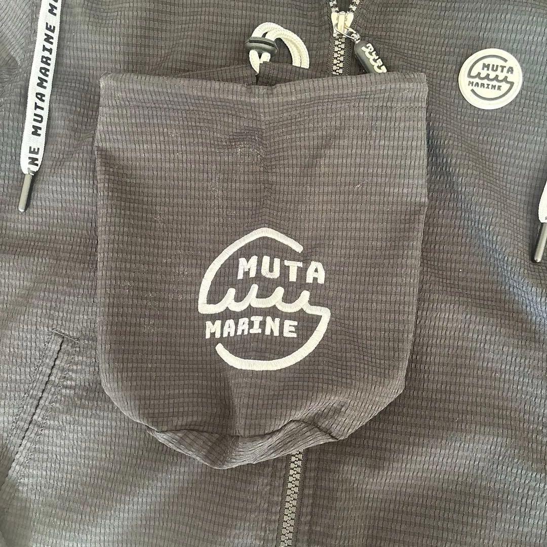 美品 ムータマリンゴルフ ポーチInパーカー ブラック