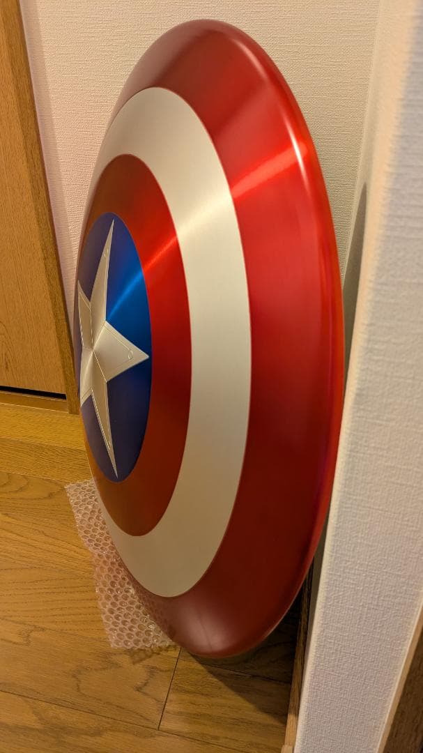 純正品 キャプテンアメリカ 盾 金属製シールド ケース付き アベンジャーズ