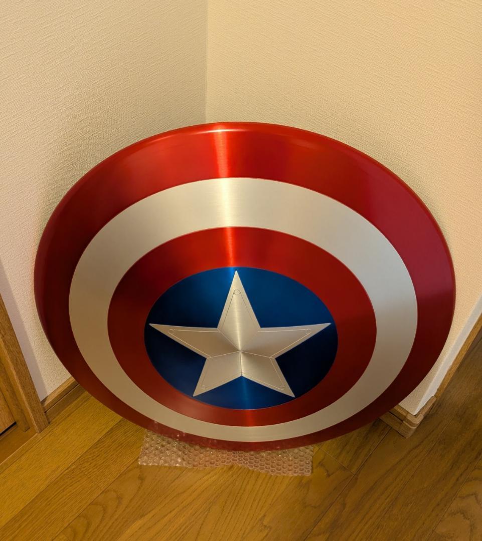 純正品 キャプテンアメリカ 盾 金属製シールド ケース付き アベンジャーズ