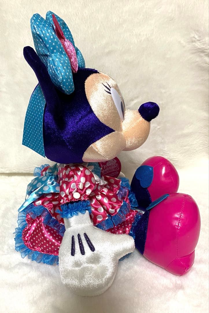 ディズニーパルパルーザ　ミニーのファンダーランド　ぬいぐるみ