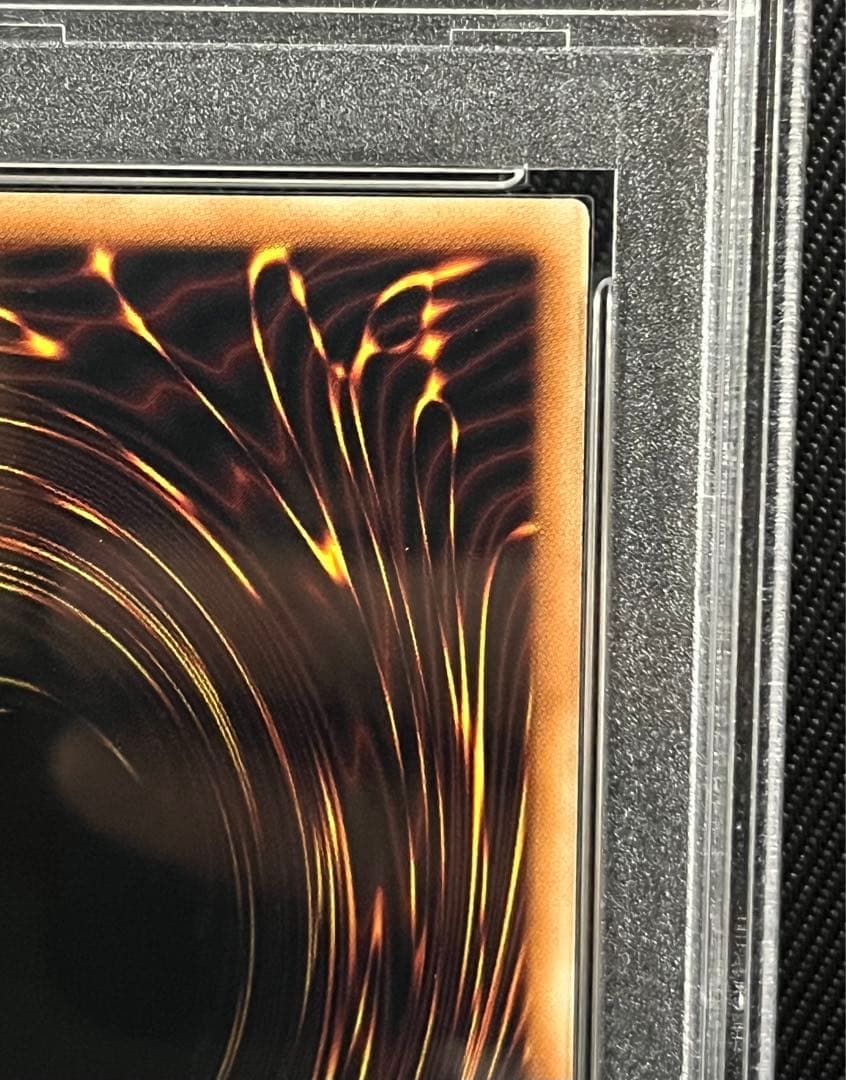 遊戯王　誇りと魂の龍　25thシークレットレア PSA10 アジア版