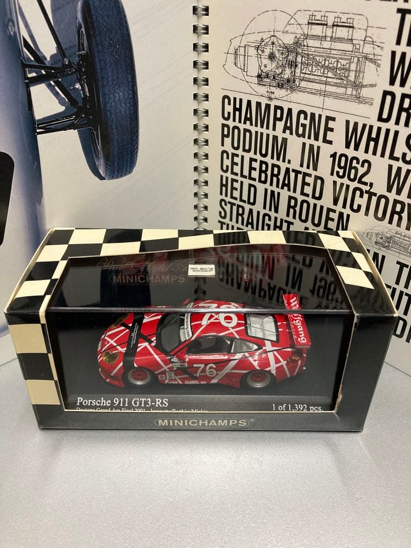 MINICHAMPS Porsche 911 GT3-RS ヴァンヘイレン