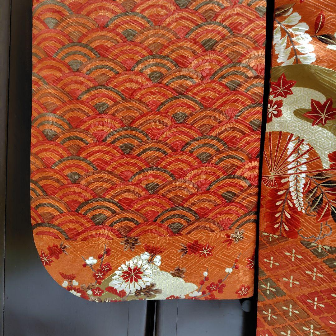 yukky★正絹　駒刺繍金彩　古典地紋　お振袖