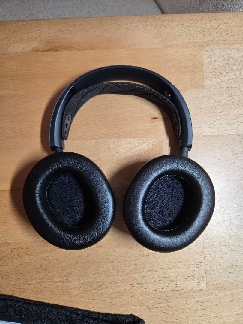 SteelSeries Arctis Nova Pro ゲーミングヘッドセット