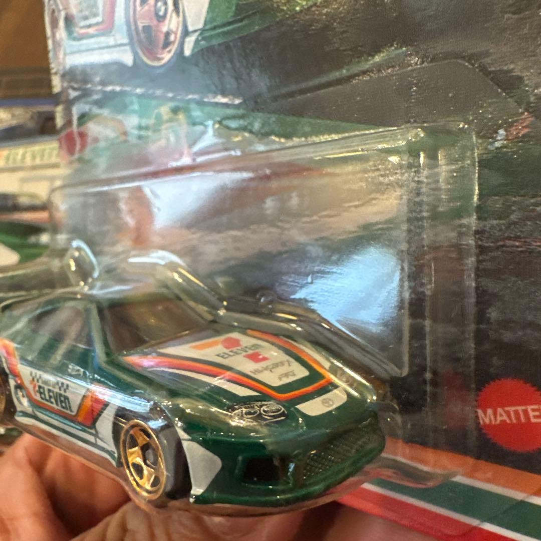 ホットウィール トヨタ スープラ 7-Eleven限定　2台分