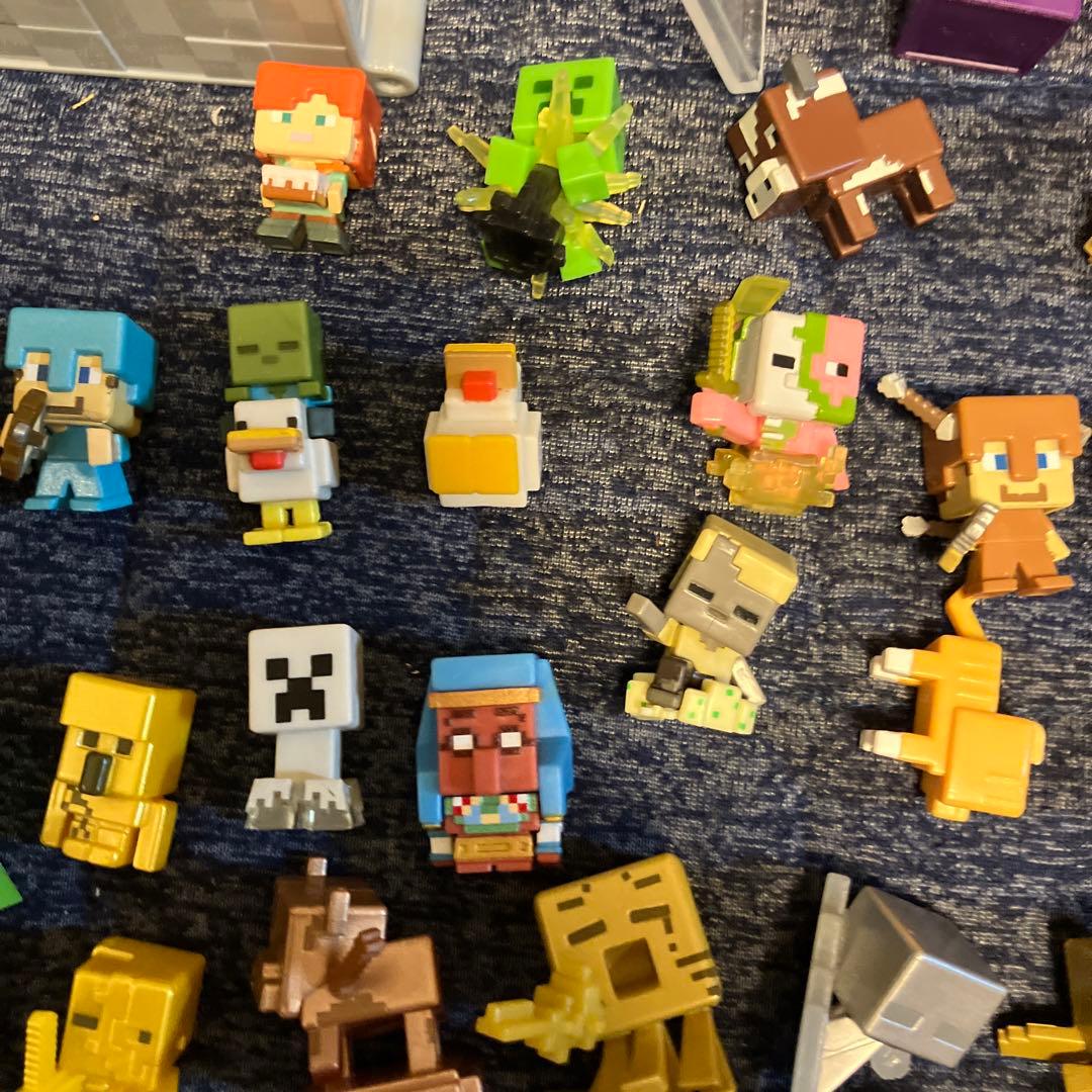 マインクラフト　フィギュア　大量　ケース