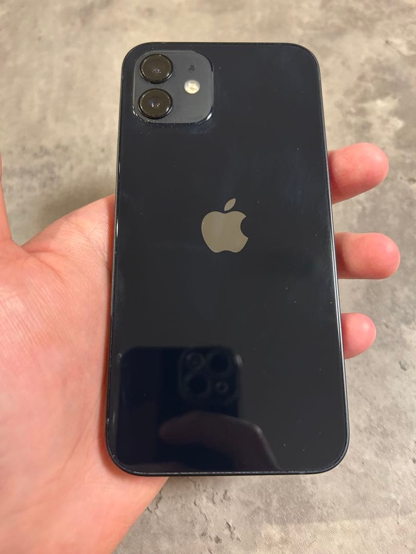 おまけ有【美品】電池85% iPhone12 128GB ブラック フィルム2枚