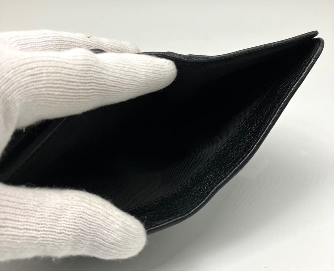 ⭐️ 極美品 PRADA プラダ ダイノ レザー 二つ折り財布 ブラック 鑑定済