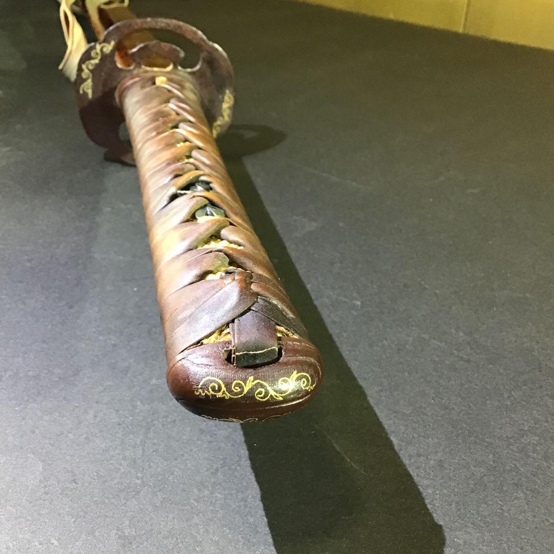 肥後拵　鍔　縁頭　象嵌　革巻柄　目貫勝虫　居合刀