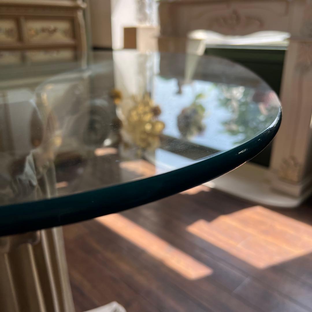 k416r120 コリント式 ガラス天板テーブル 特徴的な柱デザイン ロココ調