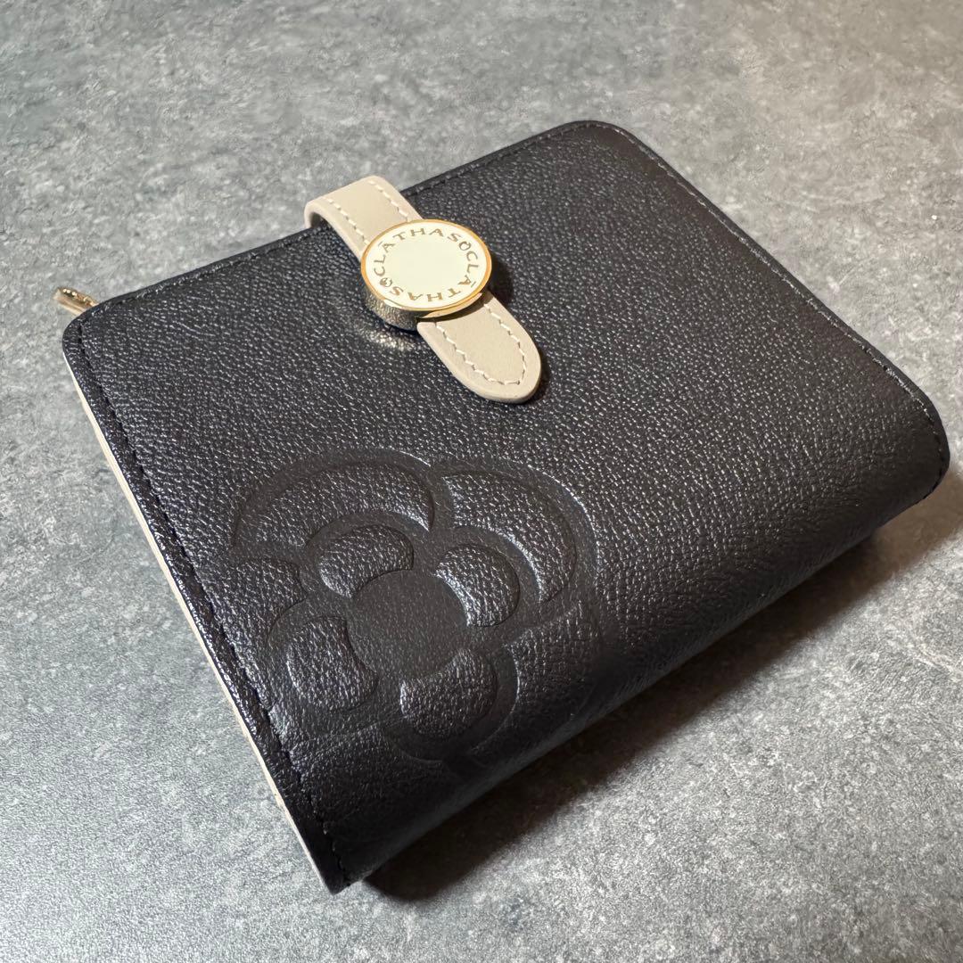CLATHAS ブラック 二つ折り財布 クレイサス ラウンドファスナー