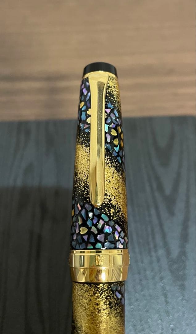 セーラー万年筆　内閣総理大臣特別慰労品　21K 桜流れ