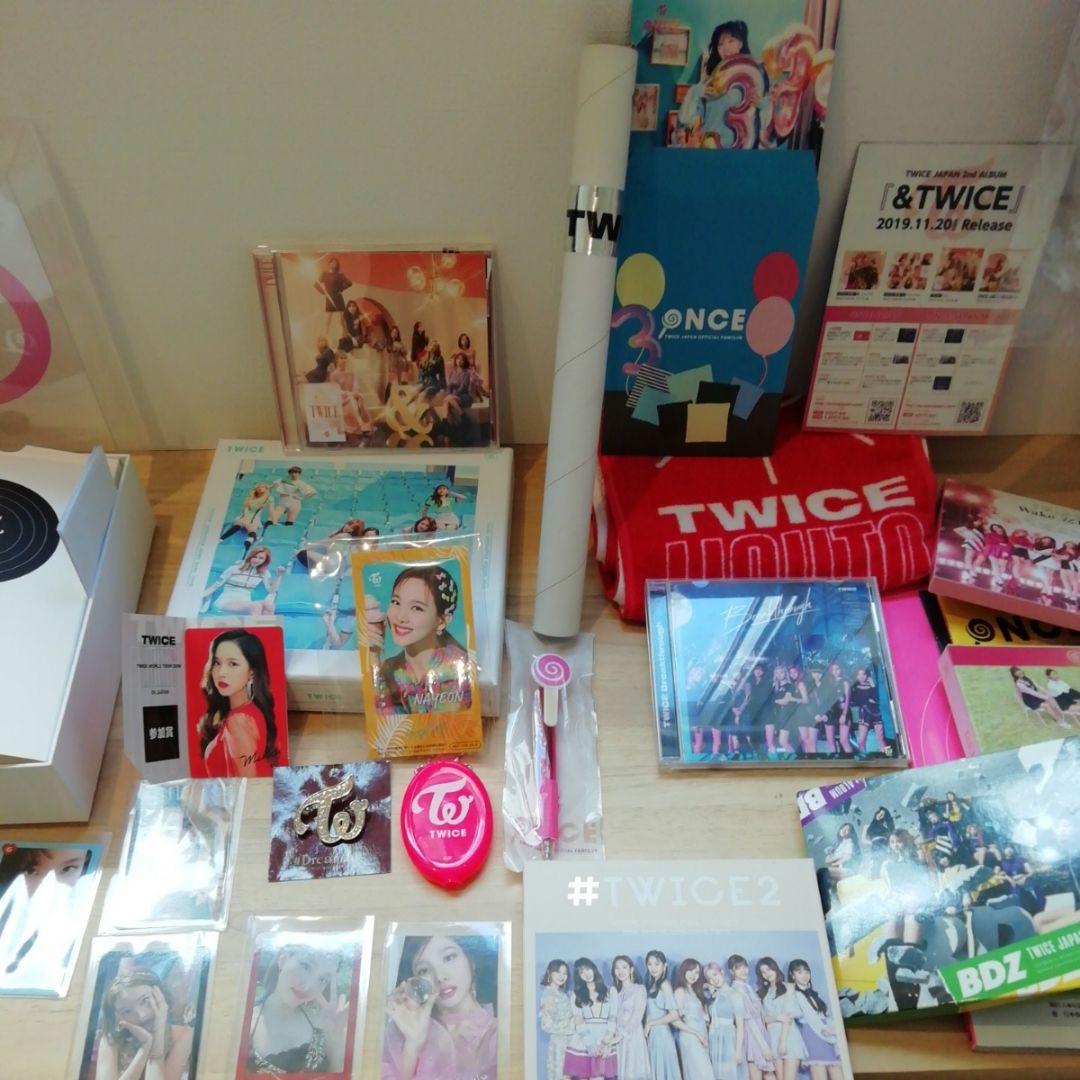 TWICE　グッズ　限定