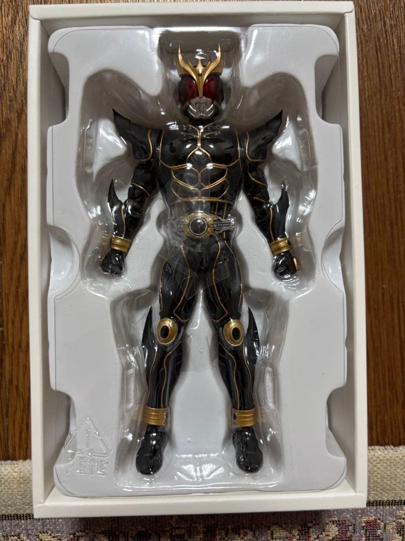 真骨彫製法 仮面ライダークウガ アルティメットフォーム &ン・ダクバ・ゼバ