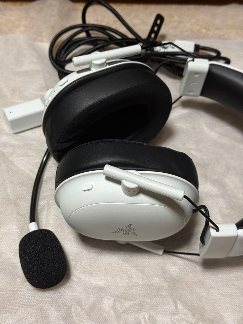 美品　RAZER BLACKSHARK V2 HYPERSPEED