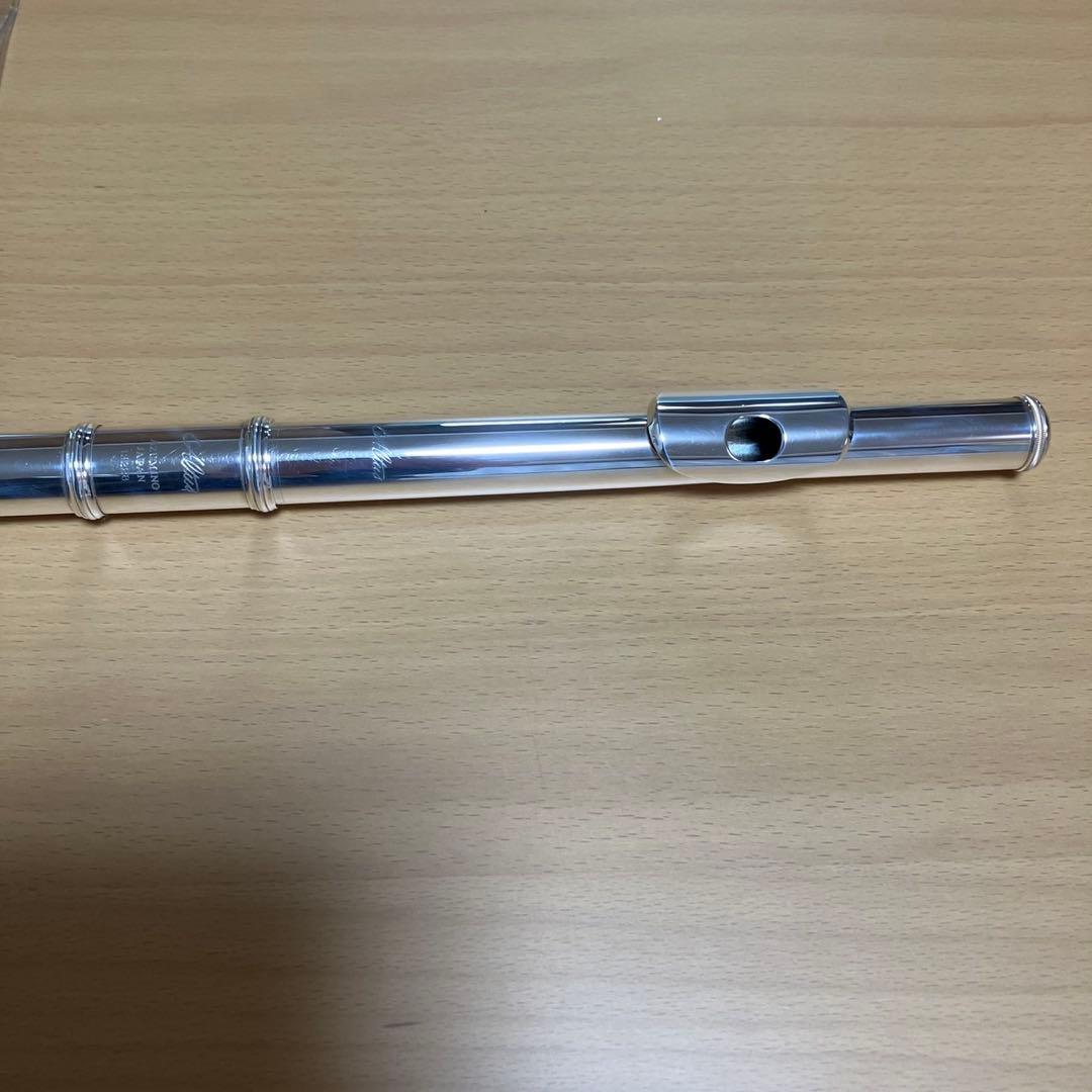 アルタスAltus A1507RE /INLINE総銀製フルート、ケース付