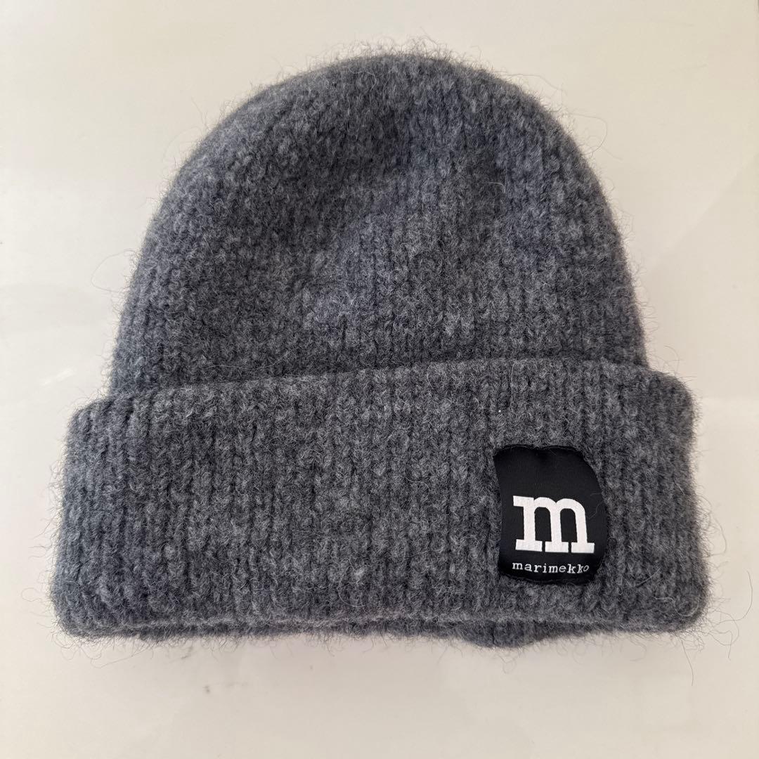 marimekko グレー ニット帽