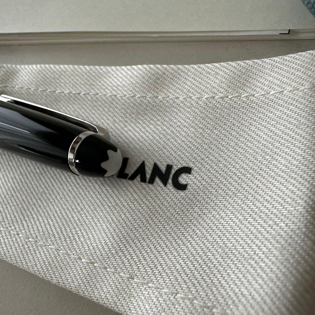 MONTBLANCモンブラン　マイスターシュテュック　プラチナ　ボールペン