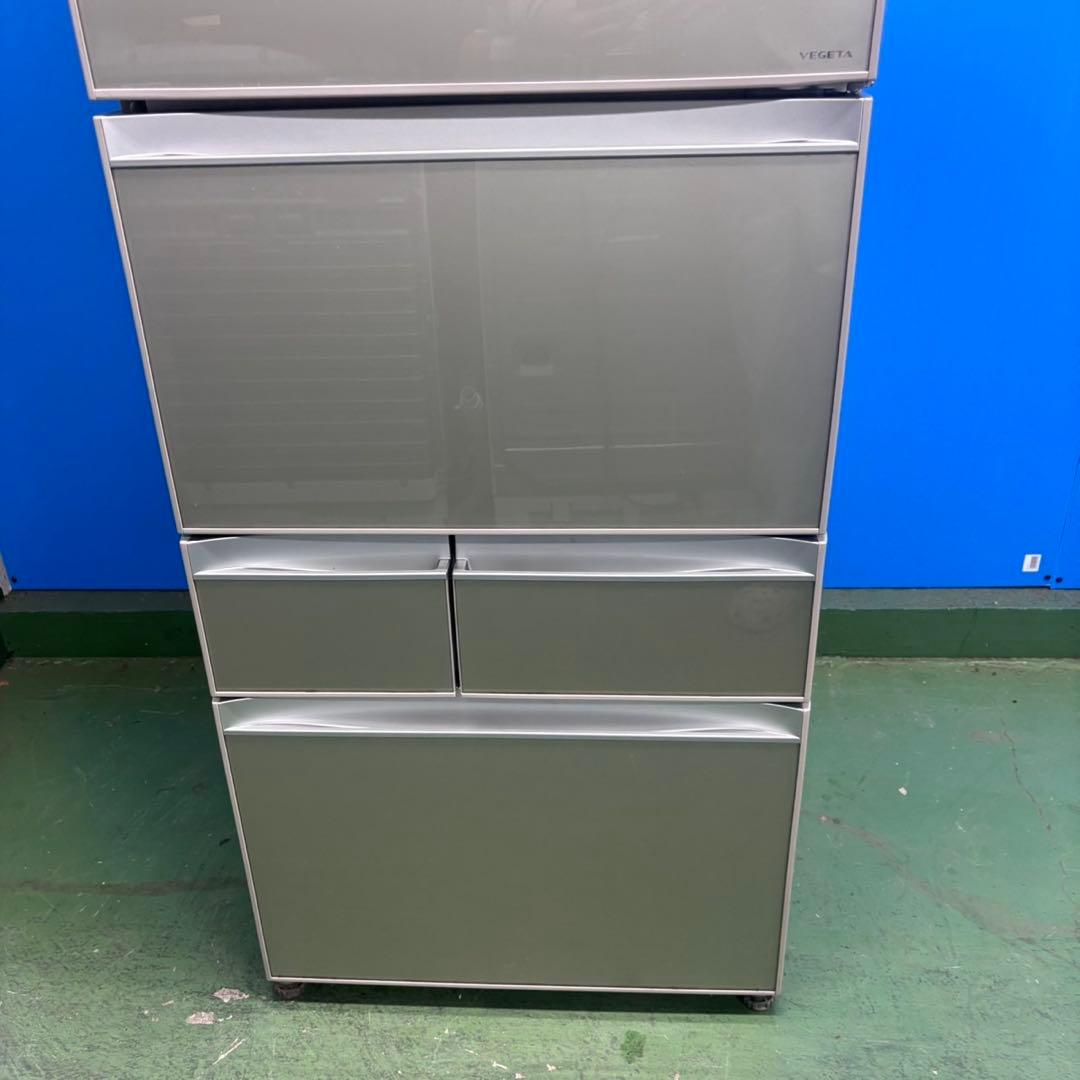 596 冷蔵庫　大型　400L〜500L 自動製氷機付　右開き　鏡面　5ドア