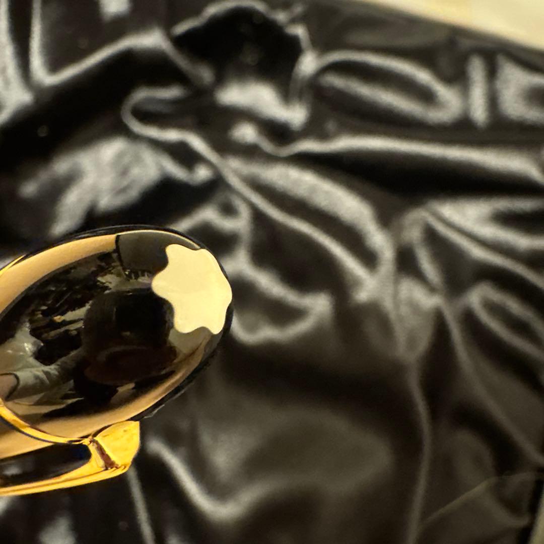 モンブランMont Blanc マイスターシュティック　149 F　白帯　18k