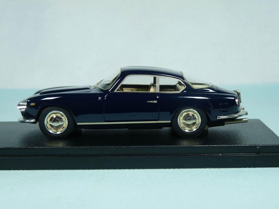 ＢＢＲ　ランチア　フラミニア　スペルスポルト　１９６０年　ダークブルー