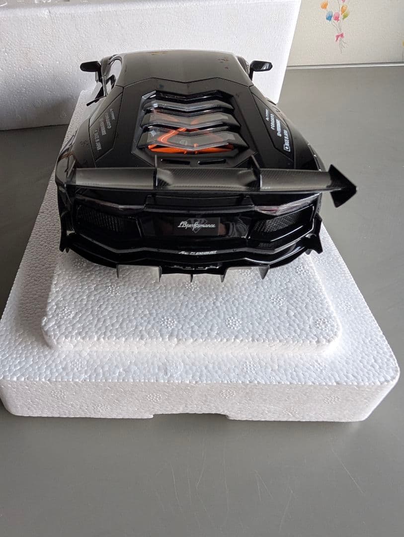 ランボルギーニ LBWK ミニカー ブラック