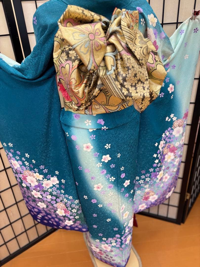 振袖　成人式・お祝い事に