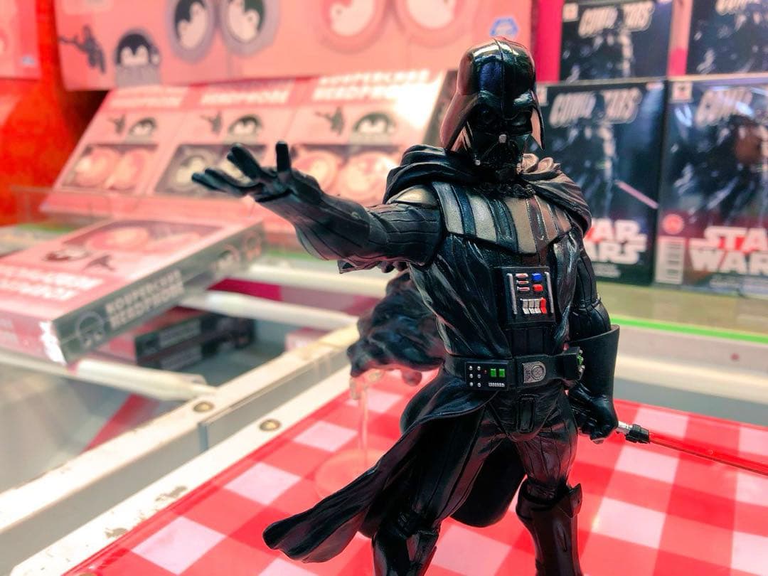 スター・ウォーズ フィギュア COMICSTARS ダースベイダー