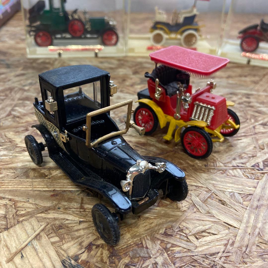 フランスサフィール製のミニカー　セット