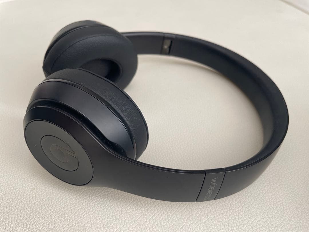 Beats Solo3 wirelessBLACKワイヤレスヘッドホン ブラック