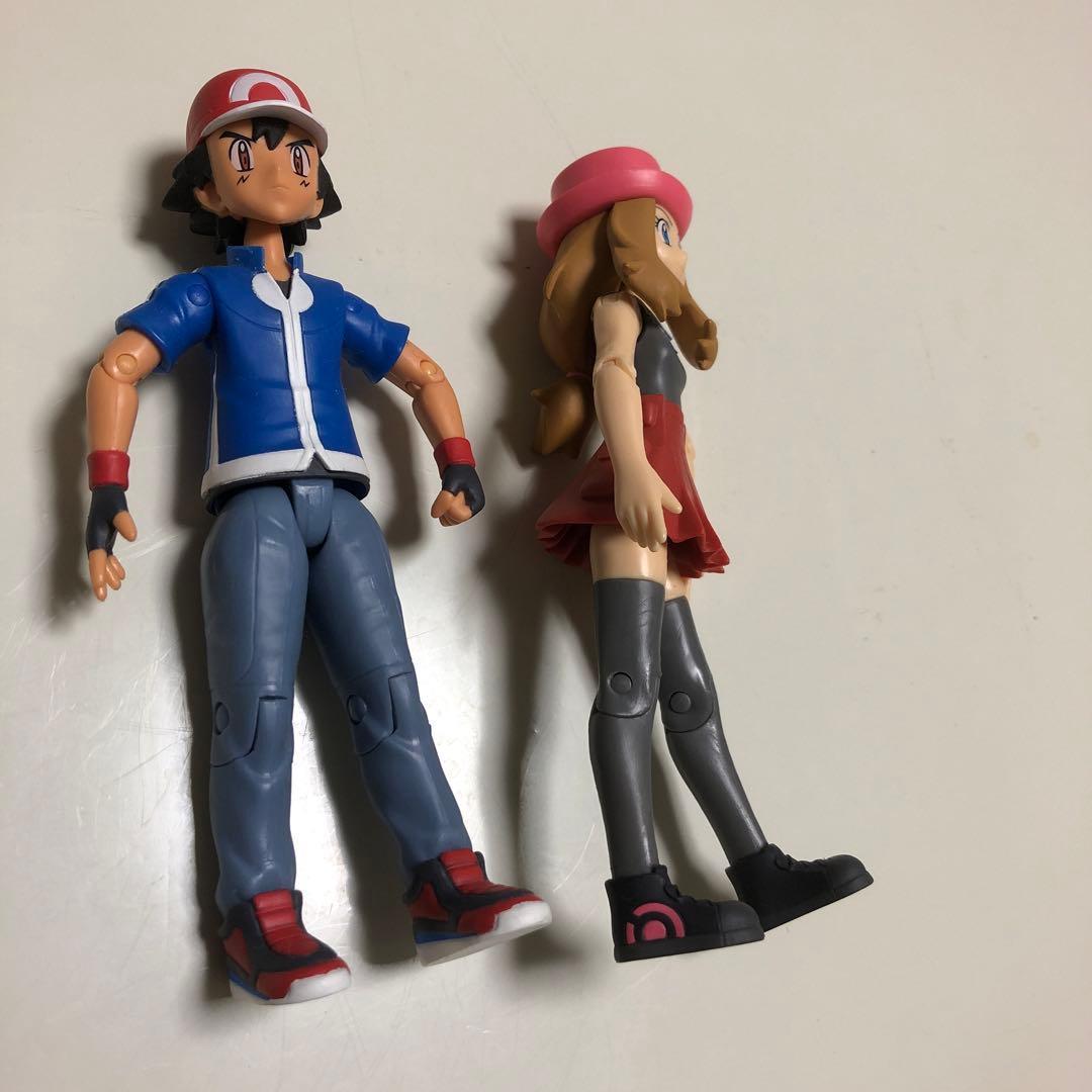 ポケモンサトシとセレナのフィギュアです。