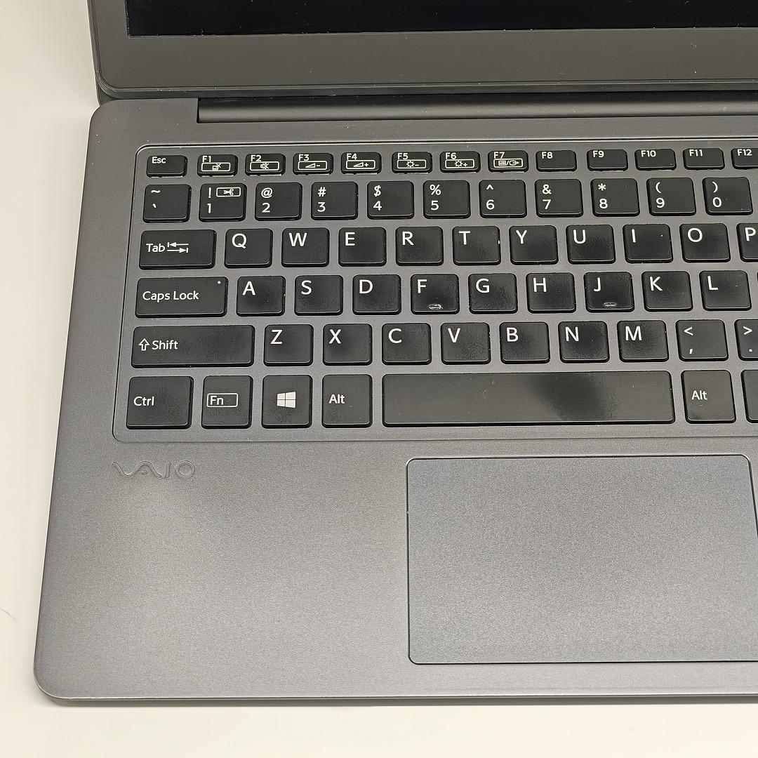 【VAIO】高性能i7 SSD256GB 8GB 高級アルマイト加工 ノートPC
