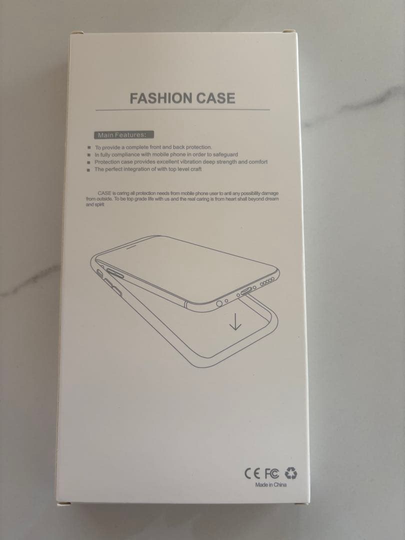 Apple iPhone 15本体 強化ガラスフィルム・強化ケース付き