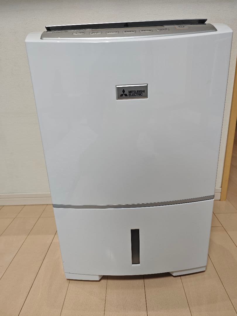 三菱電機　衣類乾燥除湿機　最上位モデル　MJ-PV240PX-W