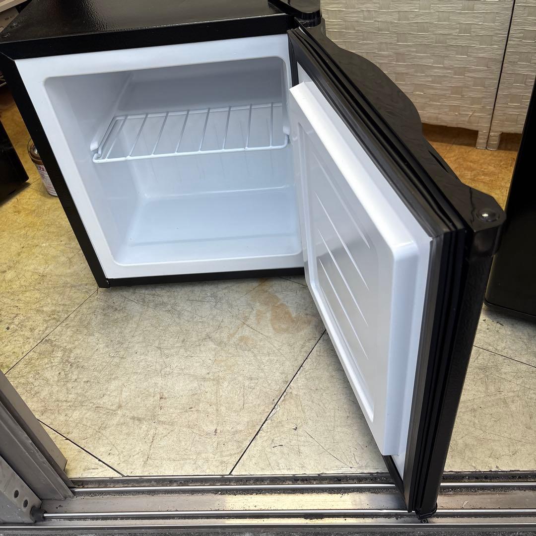 レンティオ 小型 1ドア 冷凍庫 RN-FZ32 フリーザー