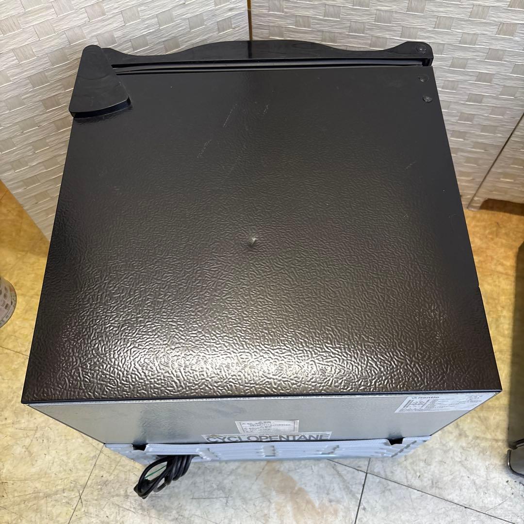 レンティオ 小型 1ドア 冷凍庫 RN-FZ32 フリーザー