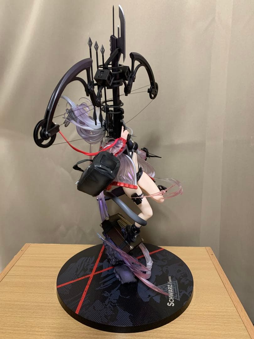 アークナイツ シュヴァルツ 昇進2Ver. 1/7 完成品フィギュア[アルター]