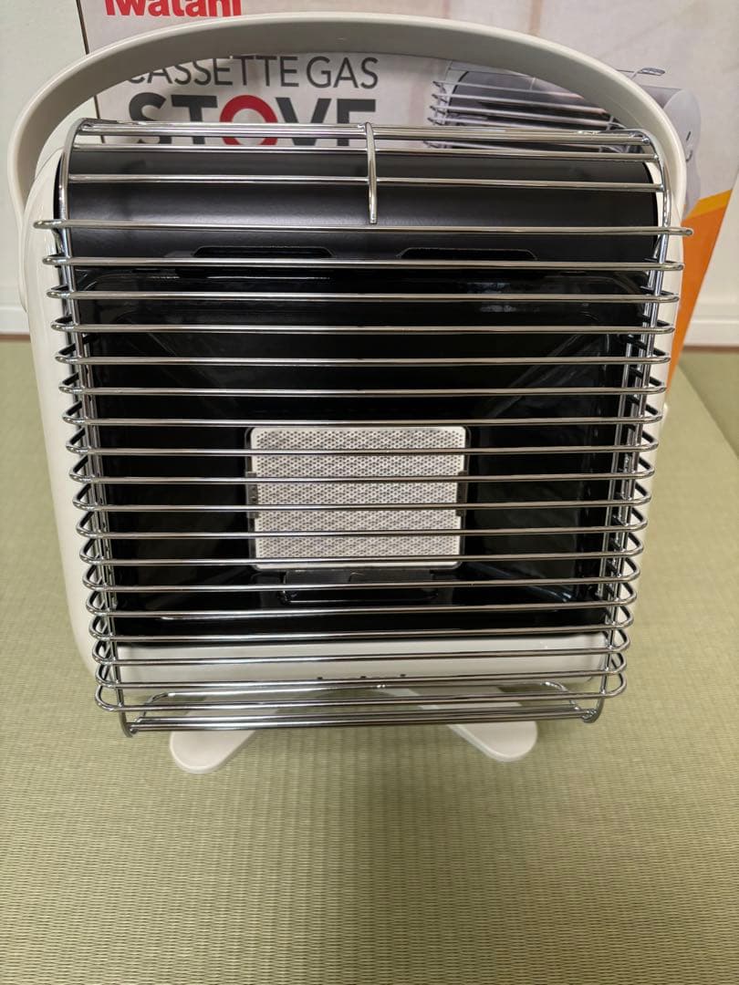 【美品】Iwatani マイ暖 カセットガスストーブ CB-STV-MYD