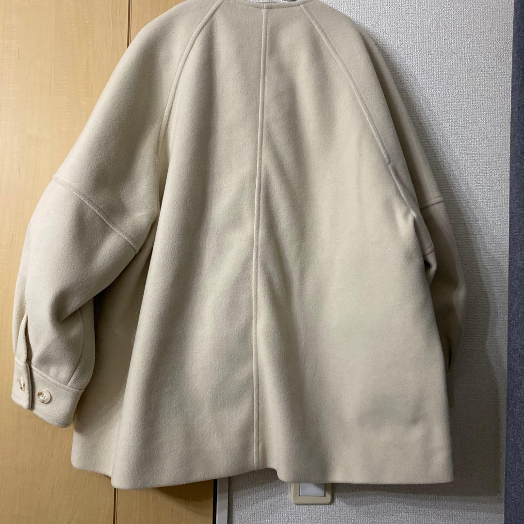 hinari ウェーブデザインミドルコート　アイボリー