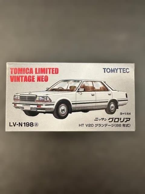 【未開封・TOMYTEC】 ニッサン グロリア HT V20 グランデージ
