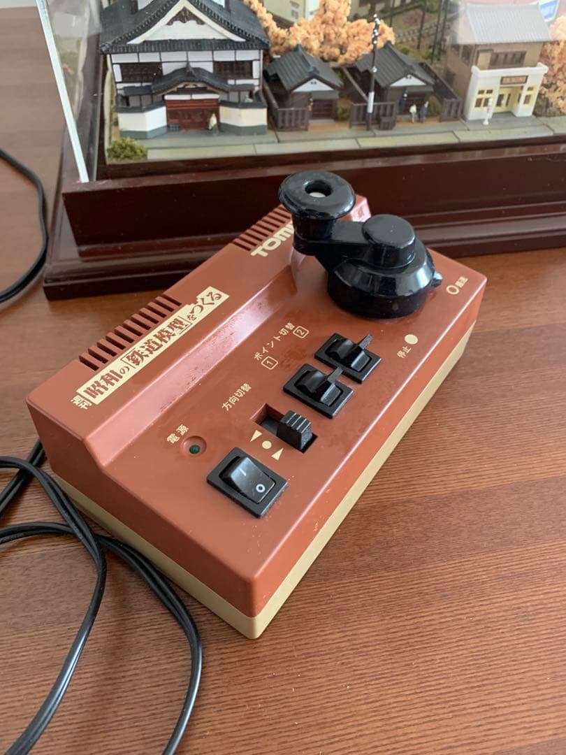 Nゲージ鉄道模型 町並みジオラマ